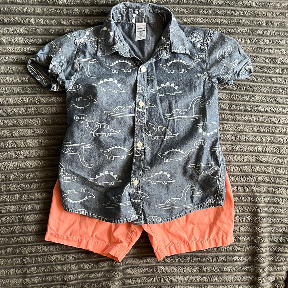 Carters shorts set size 4T